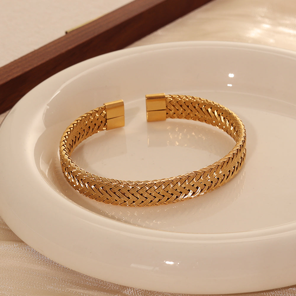 Sleek Woven Cuff Bracelet – Gold