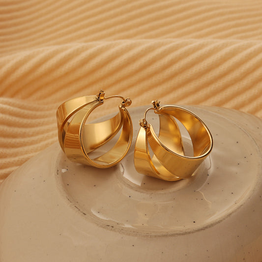 Classic Hoop Earrings 31 mm – Gold