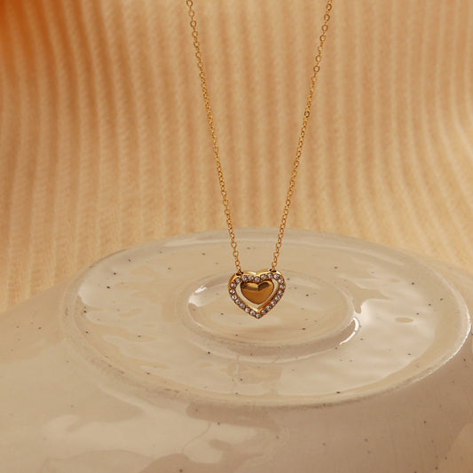 Heart Halo Pendant Necklace – Gold